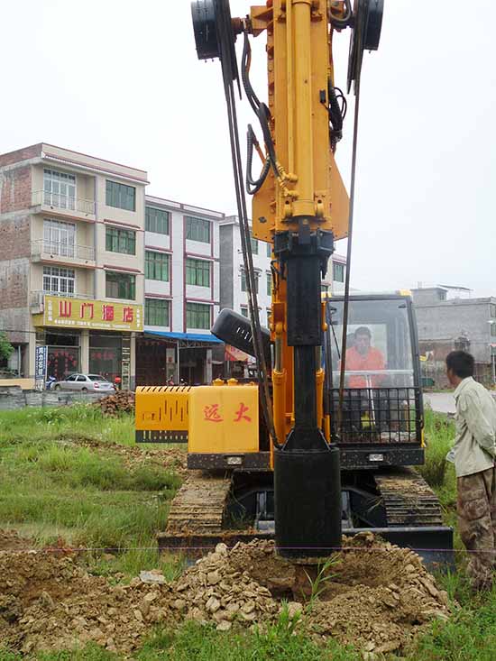 91香蕉视频污软件建築機械廠履帶式香蕉看片软件下载施工中